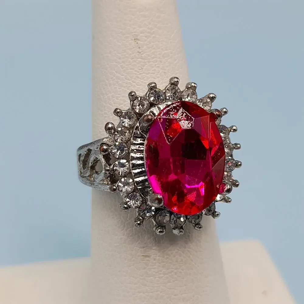 Vintage Pink Glass Cocktail Ring, Size 6.25, Clear Rhinestones, Silver Tone